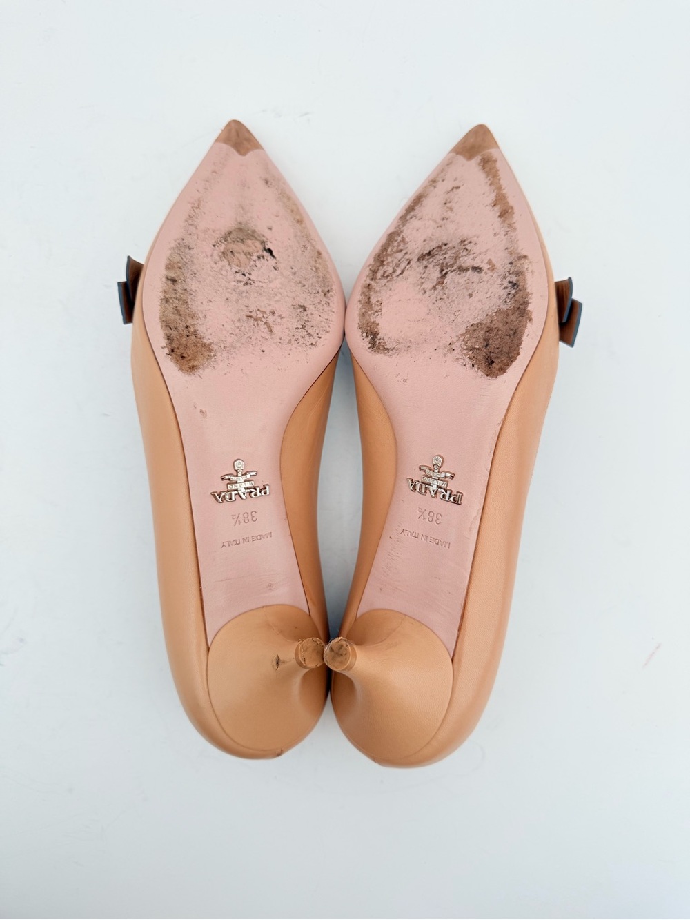 Prada Logo Bow Kitten Heel Pumps Beige Apricot Blue Leather EU 38.5 US 8.5 - Picture 8 of 11